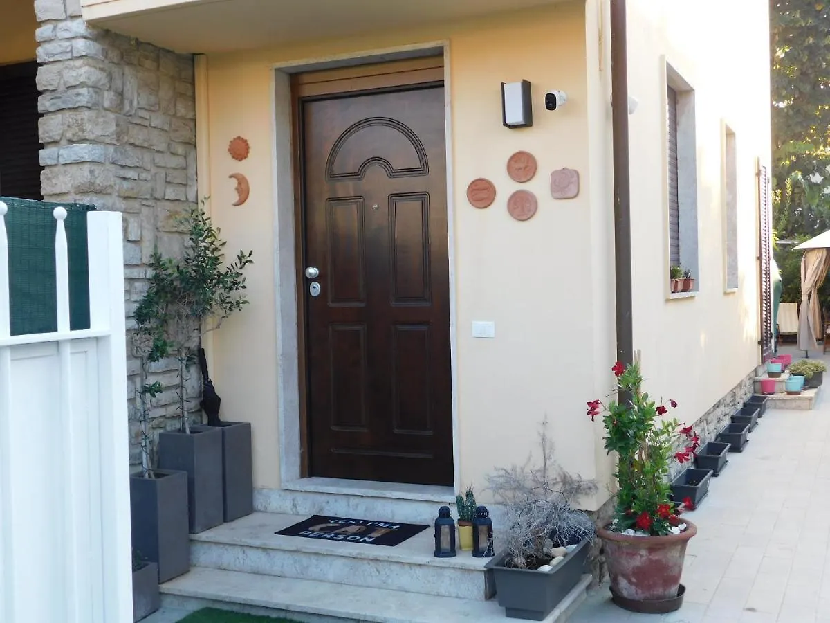 Versilia Tonfano Villetta Marina di Pietrasanta Holiday home