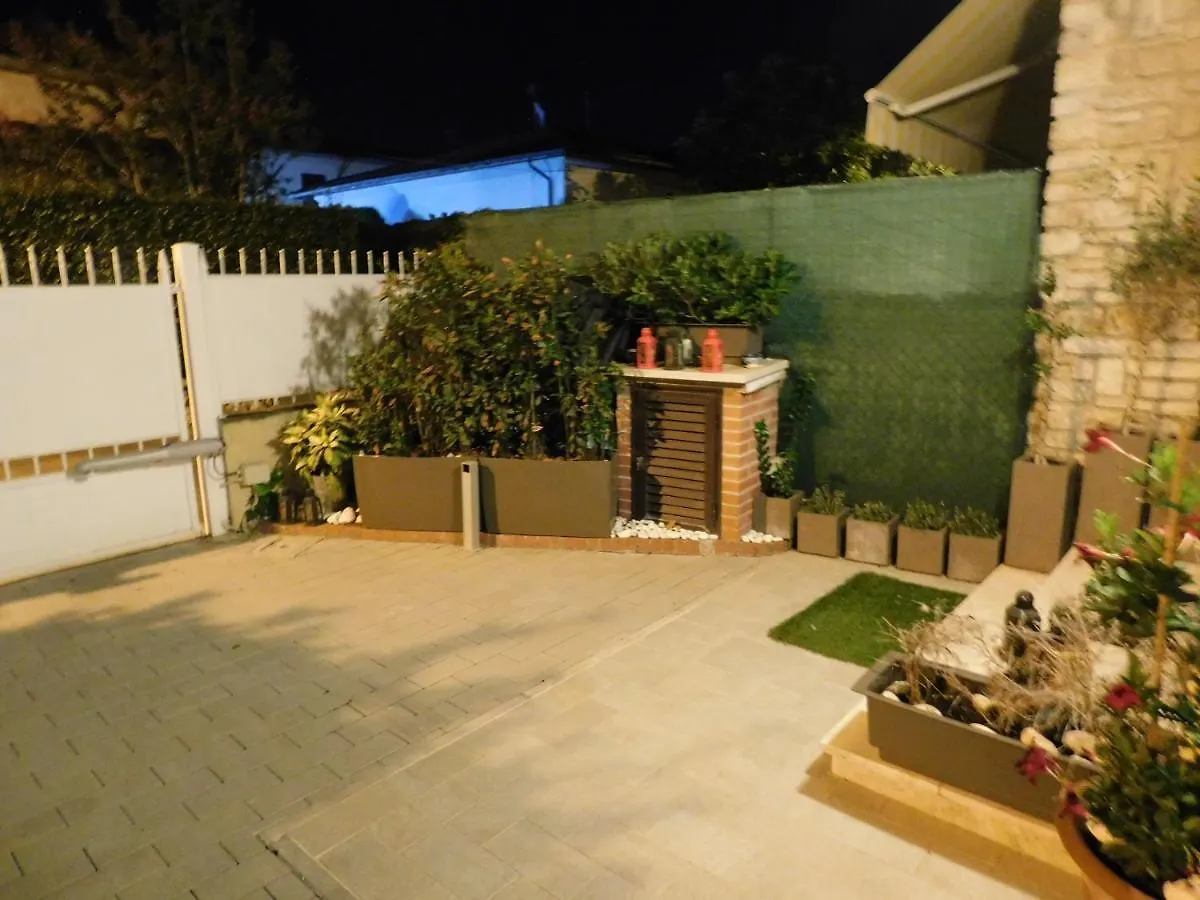 Holiday home Versilia Tonfano Villetta Marina di Pietrasanta